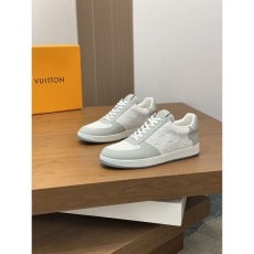 Louis Vuitton Low Shoes